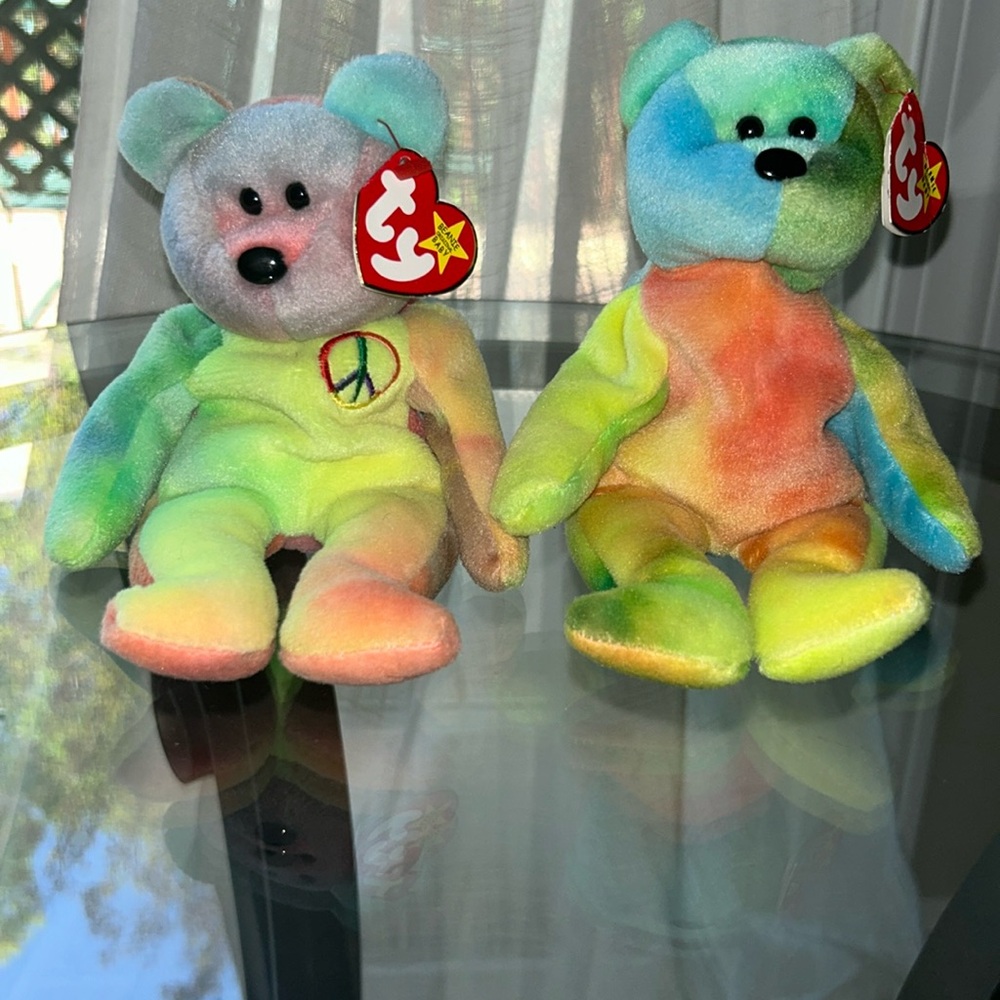 Vintage TY beanie babies Peace and Garcia